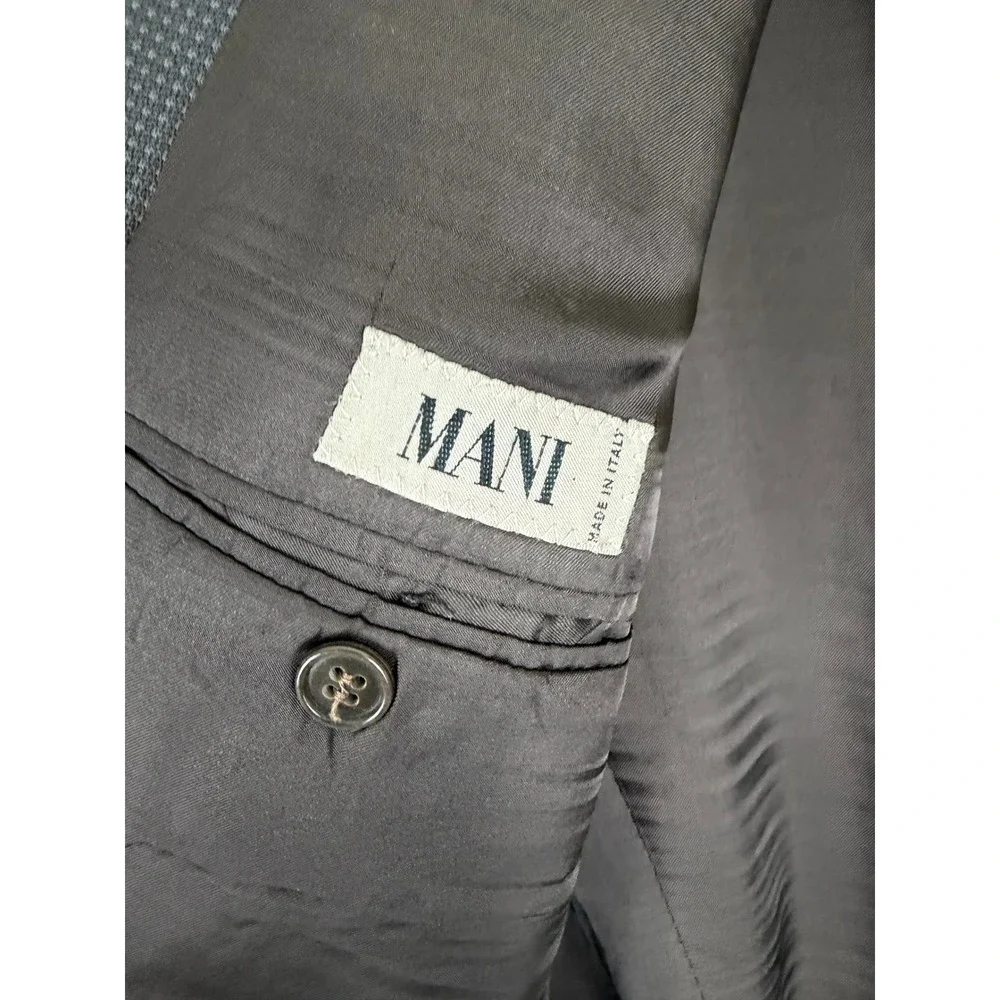 Mani by Giorgio Armani mani by